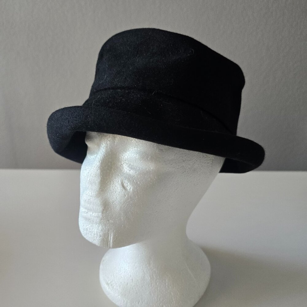 Vintage Black  Dayton's French RoomFelt Hat with Slanted Brim & Vinyl Trim1960s